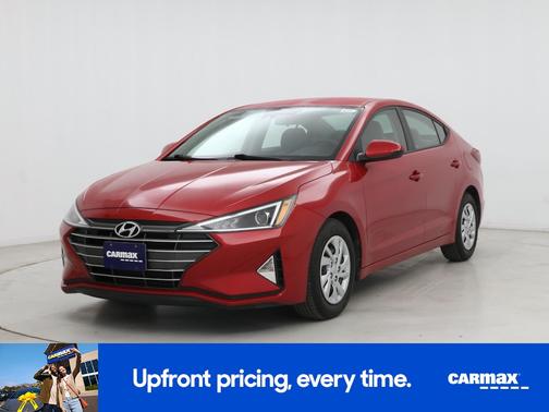 Red 2020 Hyundai ELANTRA SE