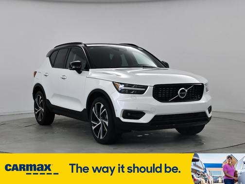 2021 Volvo XC40 T4 R-Design