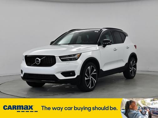 2021 Volvo XC40 T4 R-Design