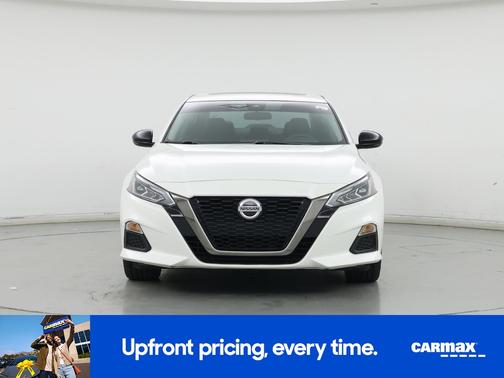 White 2021 Nissan Altima SR