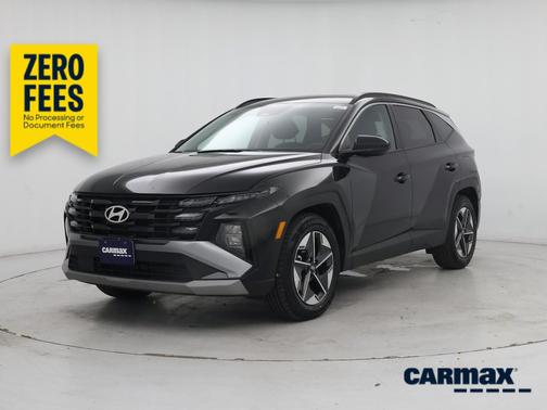 Black 2025 Hyundai TUCSON SEL