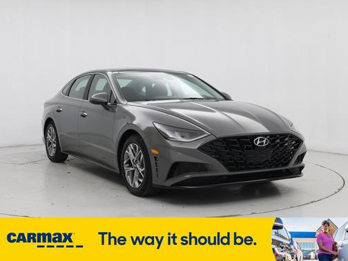 2022 Hyundai SONATA SEL