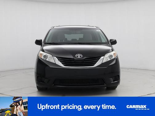 2017 Toyota Sienna LE