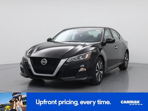 2022 Nissan Altima SV