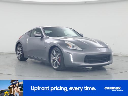 Gray 2017 Nissan 370Z Sport Tech