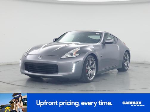 Gray 2017 Nissan 370Z Sport Tech
