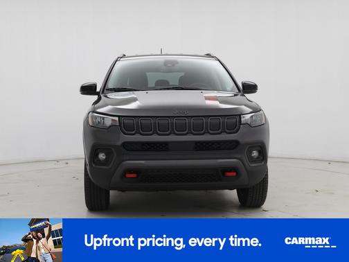Gray 2022 Jeep Compass Trailhawk