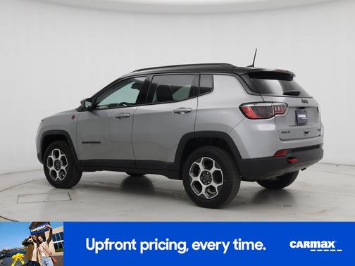 Silver 2022 Jeep Compass Trailhawk