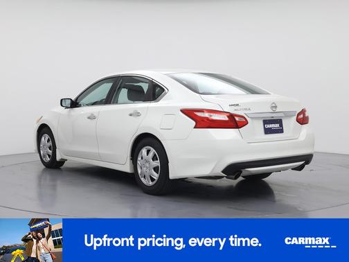 White 2016 Nissan Altima S