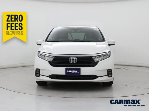 White 2023 Honda Odyssey Touring