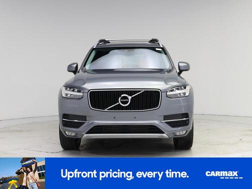 2019 Volvo XC90 T6 Momentum