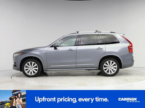 2019 Volvo XC90 T6 Momentum