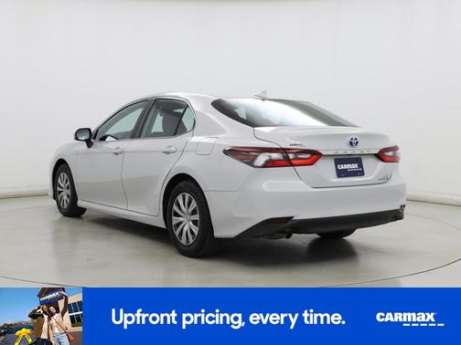2022 Toyota Camry Hybrid LE
