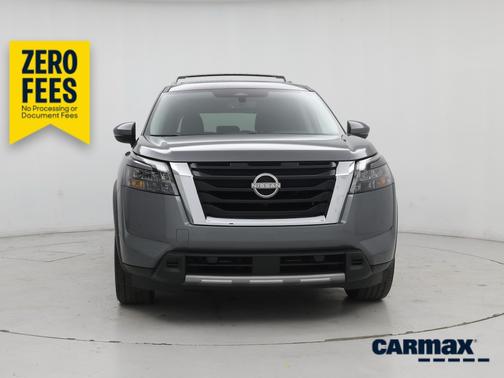 Gray 2025 Nissan Pathfinder Platinum