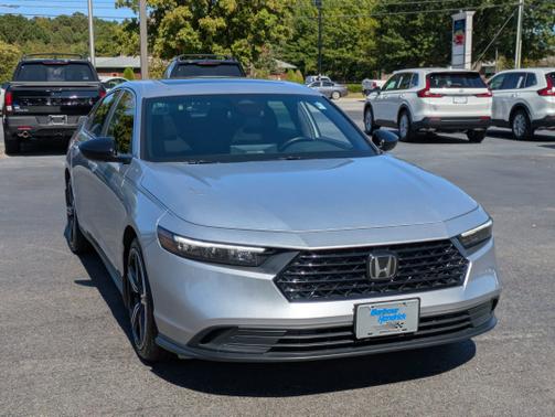 2024 Honda Accord Hybrid 