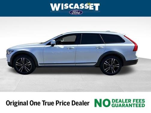 2019 Volvo V90 Cross Country T5