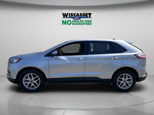 Silver Metallic 2024 Ford Edge SEL
