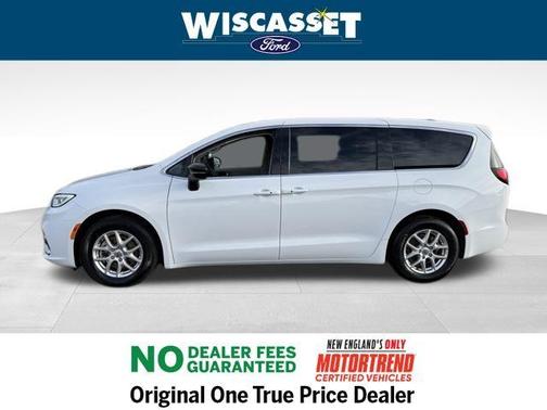 2024 Chrysler Pacifica Touring-L