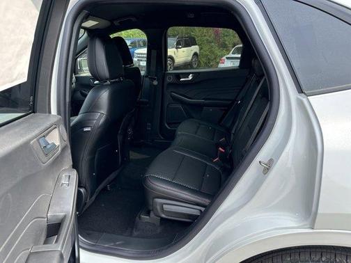 2024 Ford Escape ST-Line Select