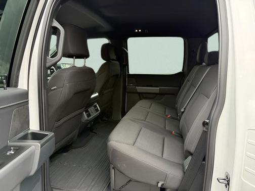 Oxford White 2025 Ford F-150 XLT