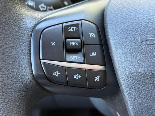 Oxford White 2022 Ford Transit-250 Base