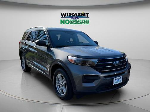Gray Metallic 2022 Ford Explorer XLT