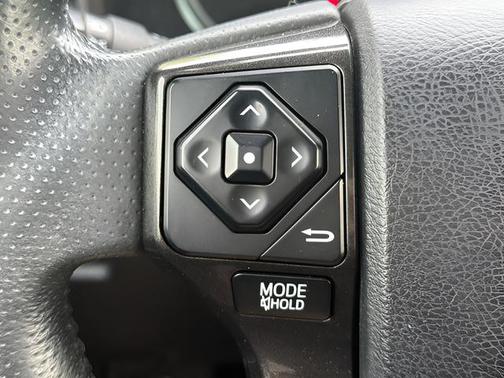 Classic Silver Metallic 2018 Toyota 4Runner Sport