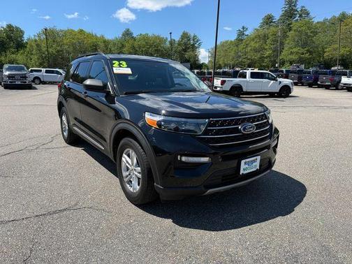 Black Metallic 2023 Ford Explorer XLT