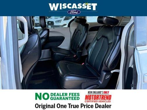 2024 Chrysler Pacifica Touring-L