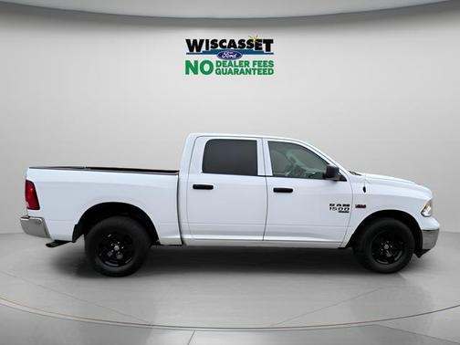 Bright White Clearcoat 2023 RAM 1500 Classic SLT