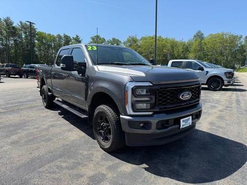 2023 Ford F-250 XLT