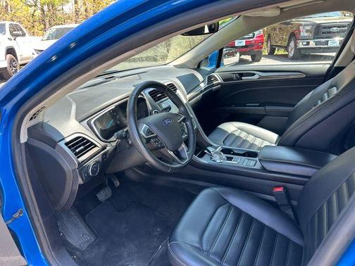 2020 Ford Fusion SEL