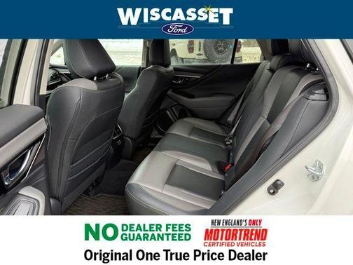 Crystal White Pearl 2024 Subaru Outback Onyx Edition