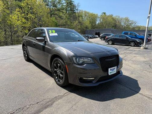 Granite Crystal Clearcoat Metallic 2023 Chrysler 300 Touring L