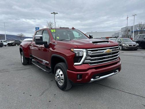 2025 Chevrolet Silverado 3500 High Country