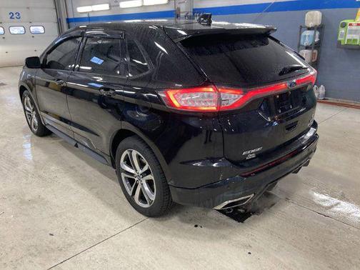 2018 Ford Edge Sport