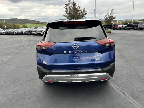 Caspian Blue Metallic/Super Black 2023 Nissan Rogue Platinum