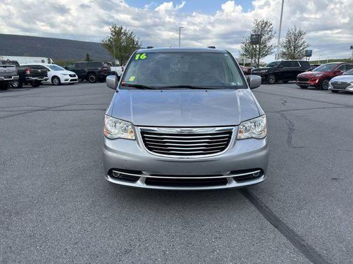Billet Silver Metallic Clearcoat 2016 Chrysler Town & Country Touring