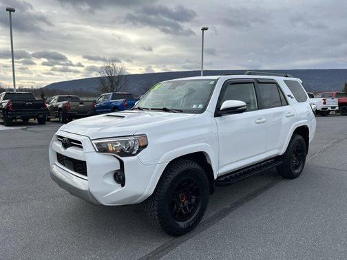 2024 Toyota 4Runner TRD Off Road Premium