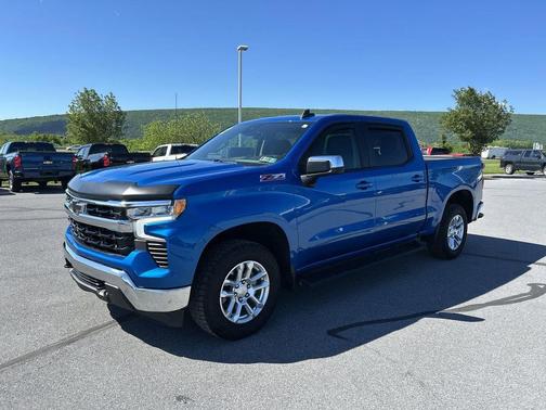 Glacier Blue Metallic 2022 Chevrolet Silverado 1500 LT