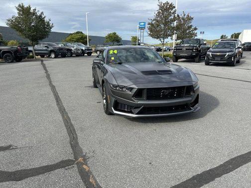 2024 Ford Mustang Dark Horse Fastback