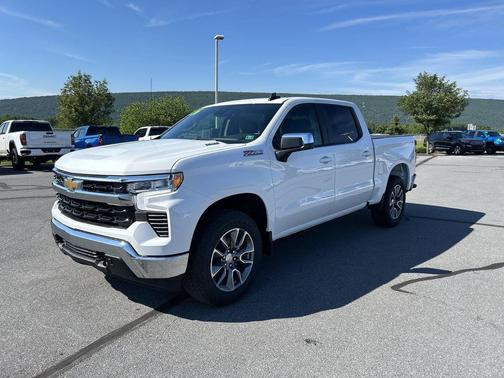 Summit White 2026 Chevrolet Silverado 1500 LT