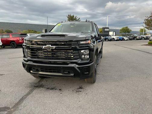 2025 Chevrolet Silverado 2500 Custom