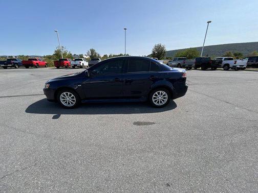 2014 Mitsubishi Lancer ES