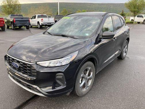 AGATE BLACK METALLIC 2023 Ford Escape ST-Line