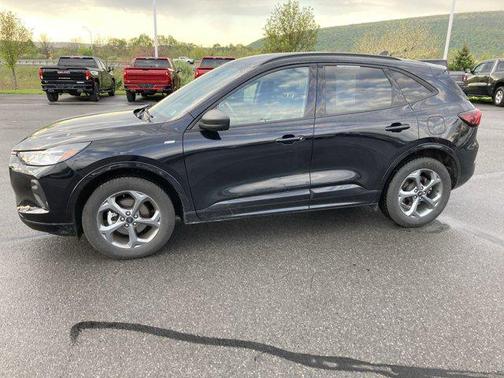 AGATE BLACK METALLIC 2023 Ford Escape ST-Line