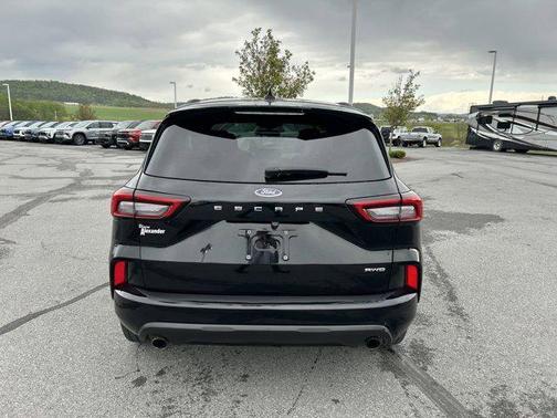 AGATE BLACK METALLIC 2023 Ford Escape ST-Line