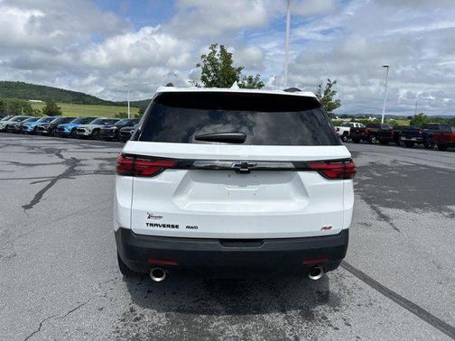 2022 Chevrolet Traverse RS