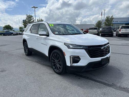 2022 Chevrolet Traverse RS