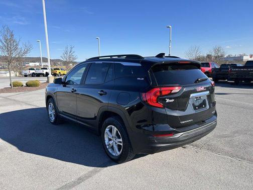 2021 GMC Terrain SLE